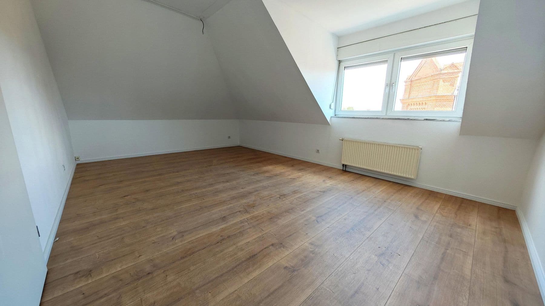 Predaj bytu 3-izbový 98 m², Schönbachstraße 88, Leipzig, Sasko Predaj bytu 3-izbový 98 m², Schönbachstraße 88, Leipzig, Sasko