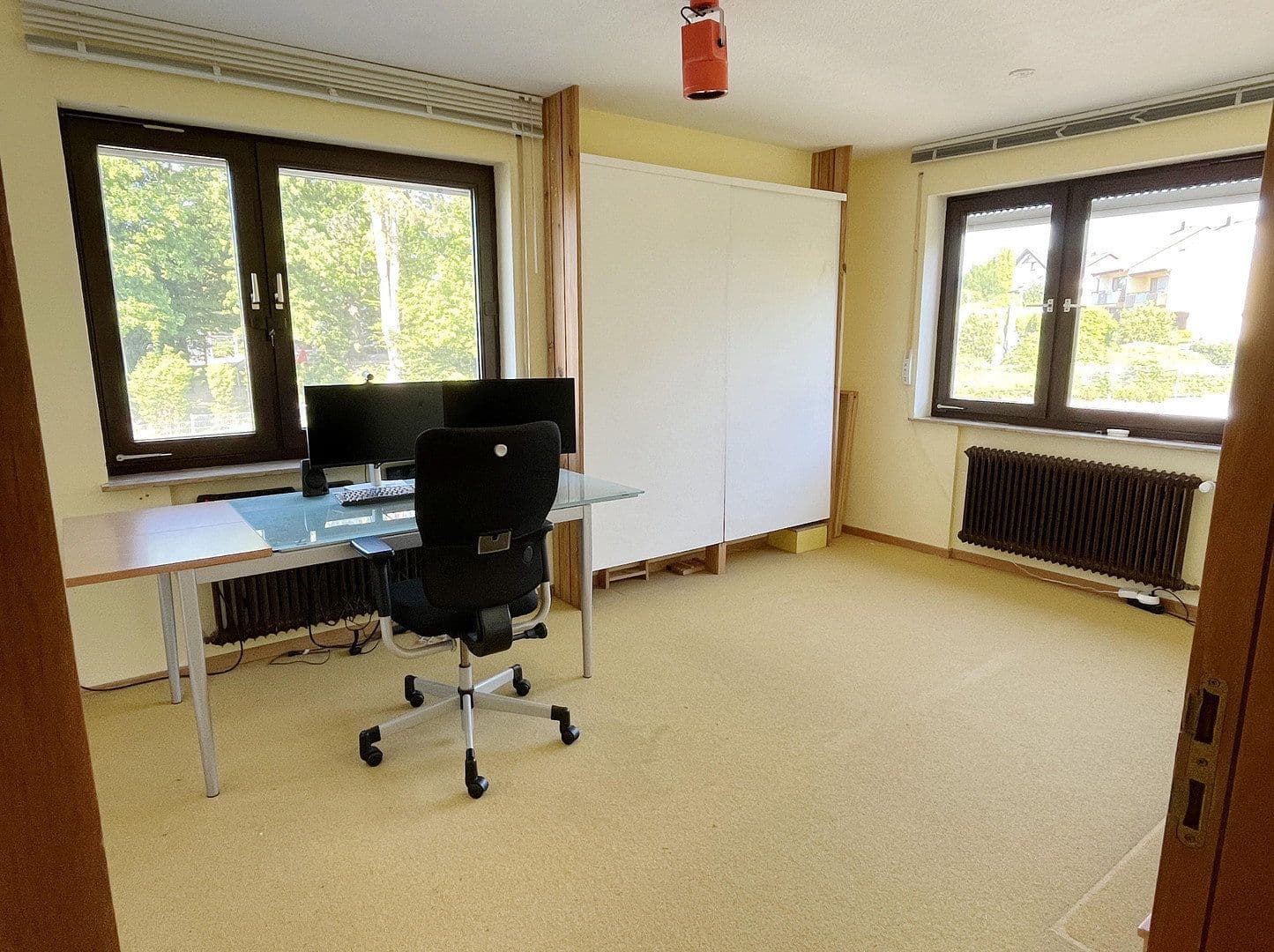 Predaj domu 152 m², pozemok 333 m², Leutenbach, Bádensko-Wurttembersko Predaj domu 152 m², pozemok 333 m², Leutenbach, Bádensko-Wurttembersko