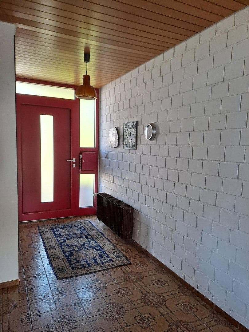 Predaj domu 152 m², pozemok 333 m², Leutenbach, Bádensko-Wurttembersko Predaj domu 152 m², pozemok 333 m², Leutenbach, Bádensko-Wurttembersko