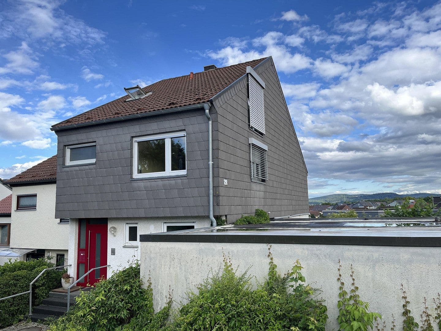 Predaj domu 152 m², pozemok 333 m², Leutenbach, Bádensko-Wurttembersko Predaj domu 152 m², pozemok 333 m², Leutenbach, Bádensko-Wurttembersko