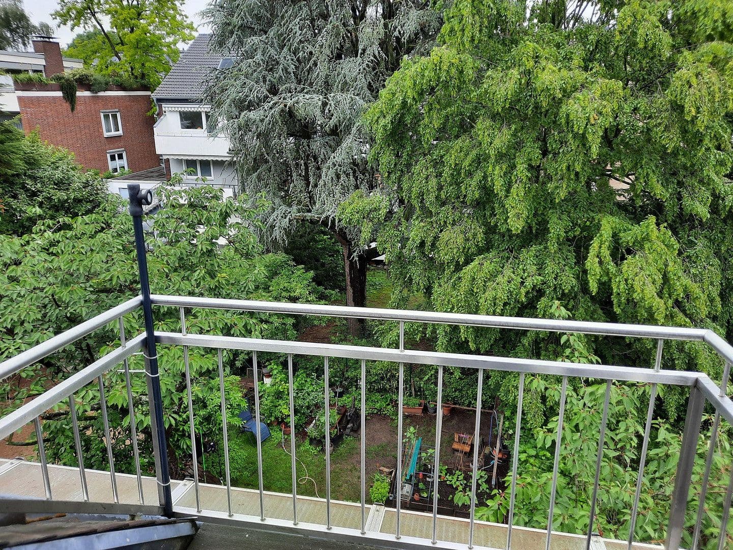 Prenájom bytu 2-izbový 71 m², Düsseldorf, Severné Porýnie - Westfálsko Prenájom bytu 2-izbový 71 m², Düsseldorf, Severné Porýnie - Westfálsko