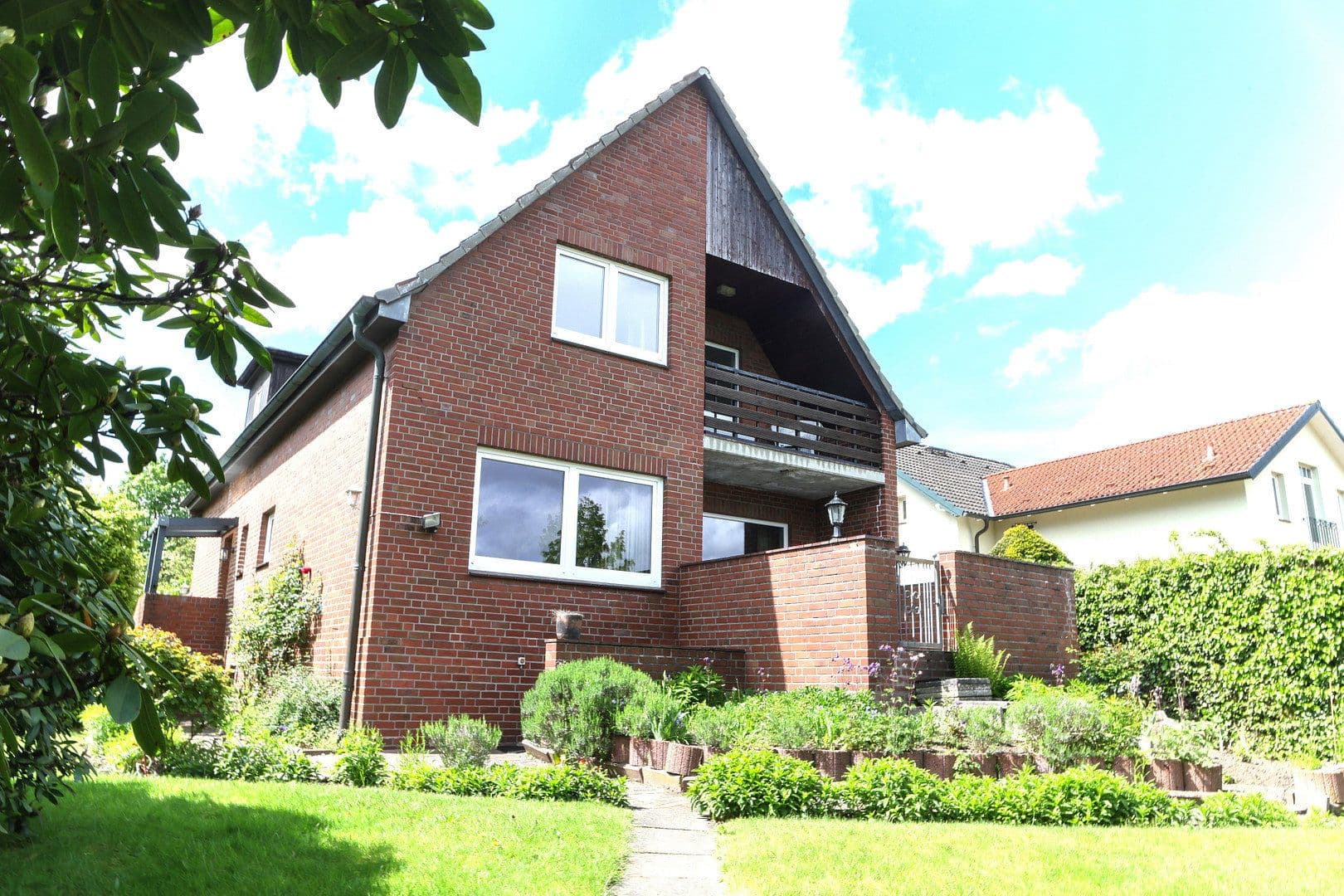 Predaj domu 158 m², pozemok 3.926 m², Rellingen, Šlezvicko-Holštajnsko Predaj domu 158 m², pozemok 3.926 m², Rellingen, Šlezvicko-Holštajnsko