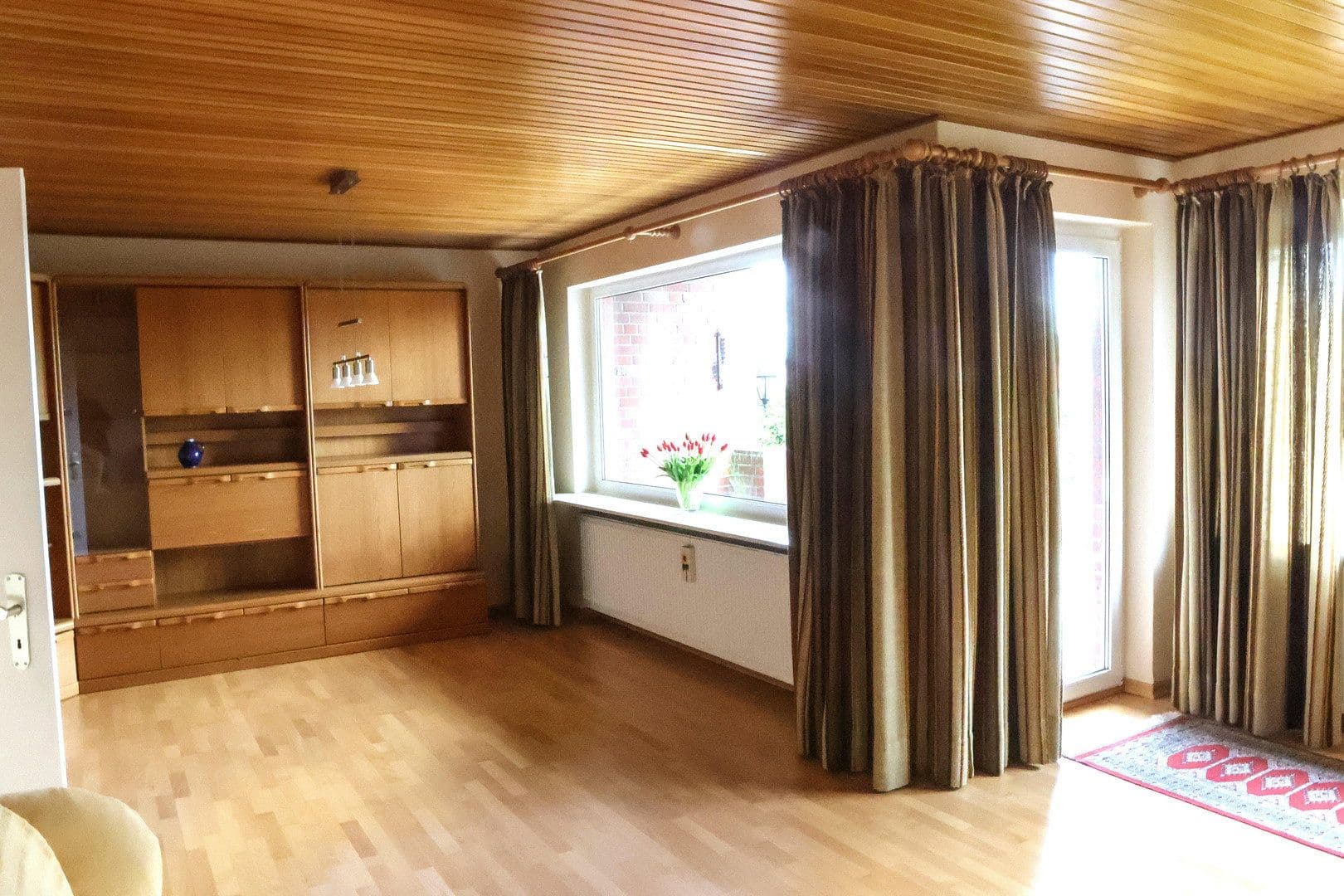 Predaj domu 158 m², pozemok 3.926 m², Rellingen, Šlezvicko-Holštajnsko Predaj domu 158 m², pozemok 3.926 m², Rellingen, Šlezvicko-Holštajnsko