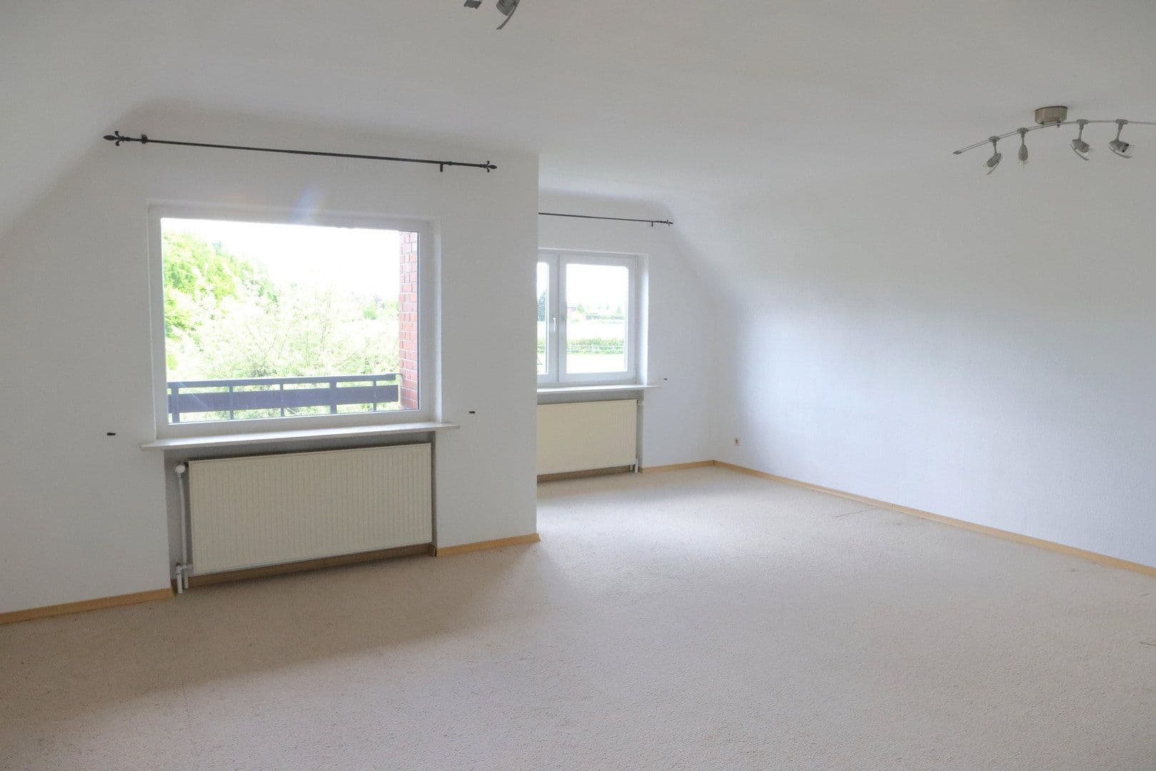 Predaj domu 158 m², pozemok 3.926 m², Rellingen, Šlezvicko-Holštajnsko Predaj domu 158 m², pozemok 3.926 m², Rellingen, Šlezvicko-Holštajnsko