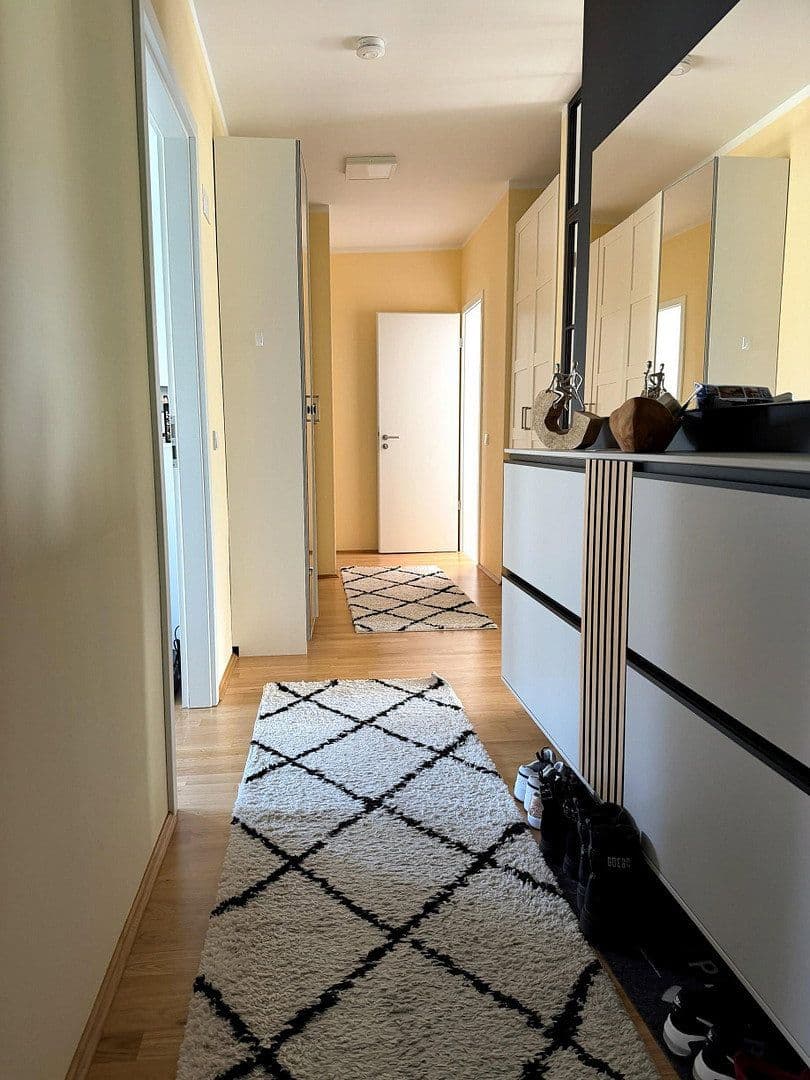 Predaj bytu 3-izbový 83 m², Fehrbelliner Str. 24, Berlin, Berlín Predaj bytu 3-izbový 83 m², Fehrbelliner Str. 24, Berlin, Berlín