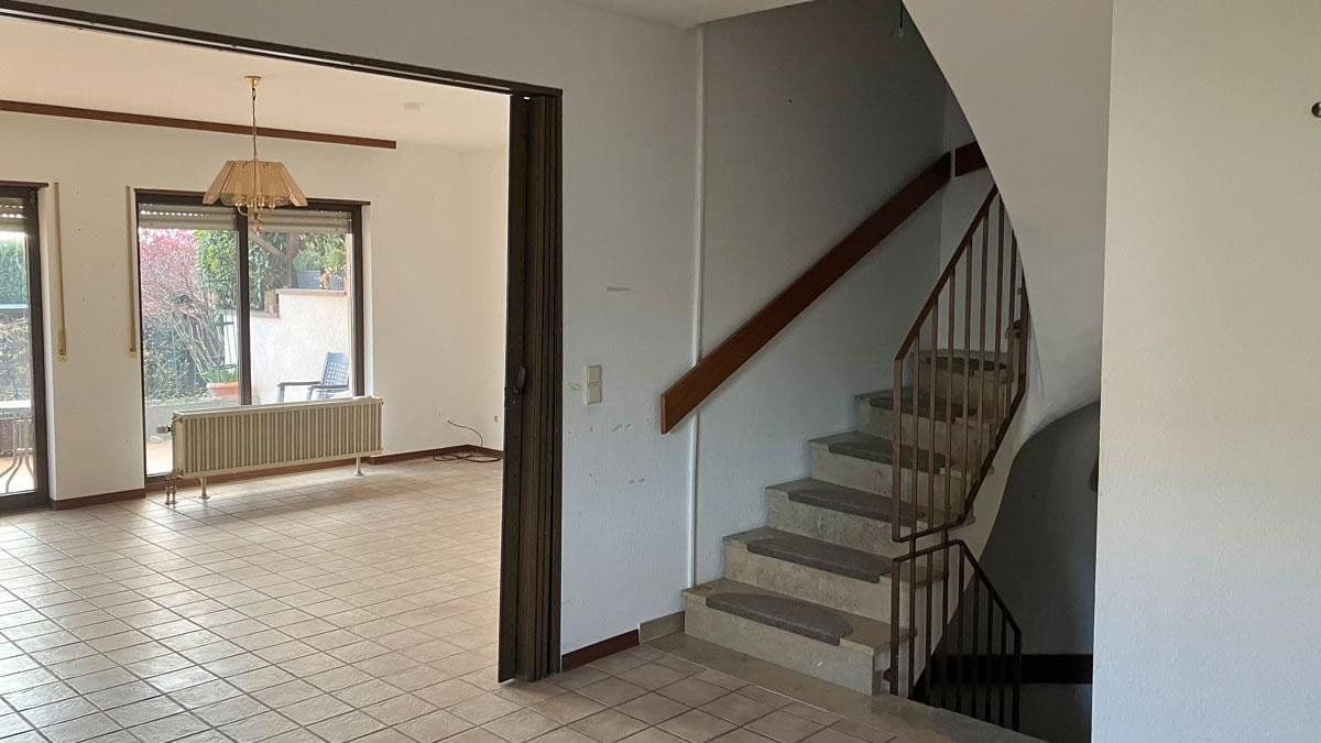 Predaj domu 150 m², pozemok 300 m², Wiesbaden, Hesensko Predaj domu 150 m², pozemok 300 m², Wiesbaden, Hesensko