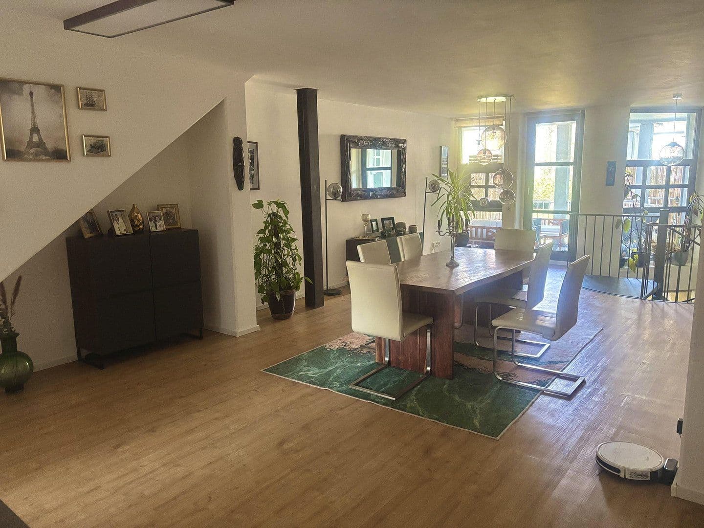 Prenájom bytu 2-izbový 110 m², Bonn, Severné Porýnie - Westfálsko Prenájom bytu 2-izbový 110 m², Bonn, Severné Porýnie - Westfálsko
