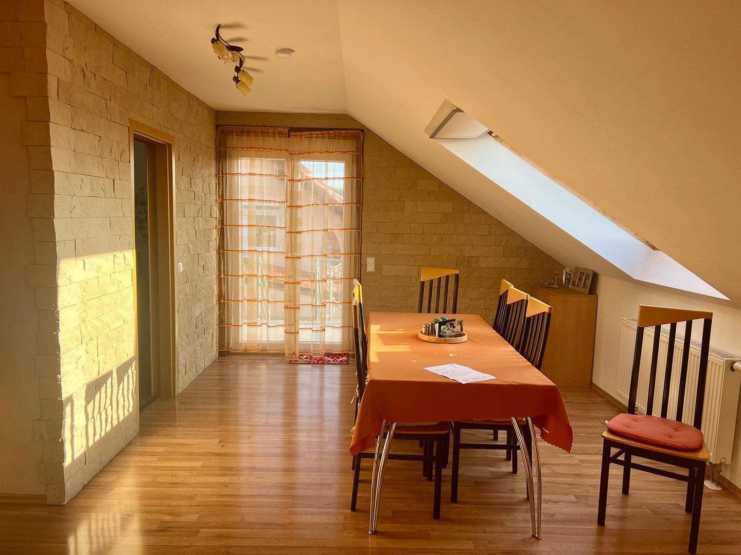 Predaj bytu 4-izbový 101 m², Germersheim, Porýnie-Falcko Predaj bytu 4-izbový 101 m², Germersheim, Porýnie-Falcko