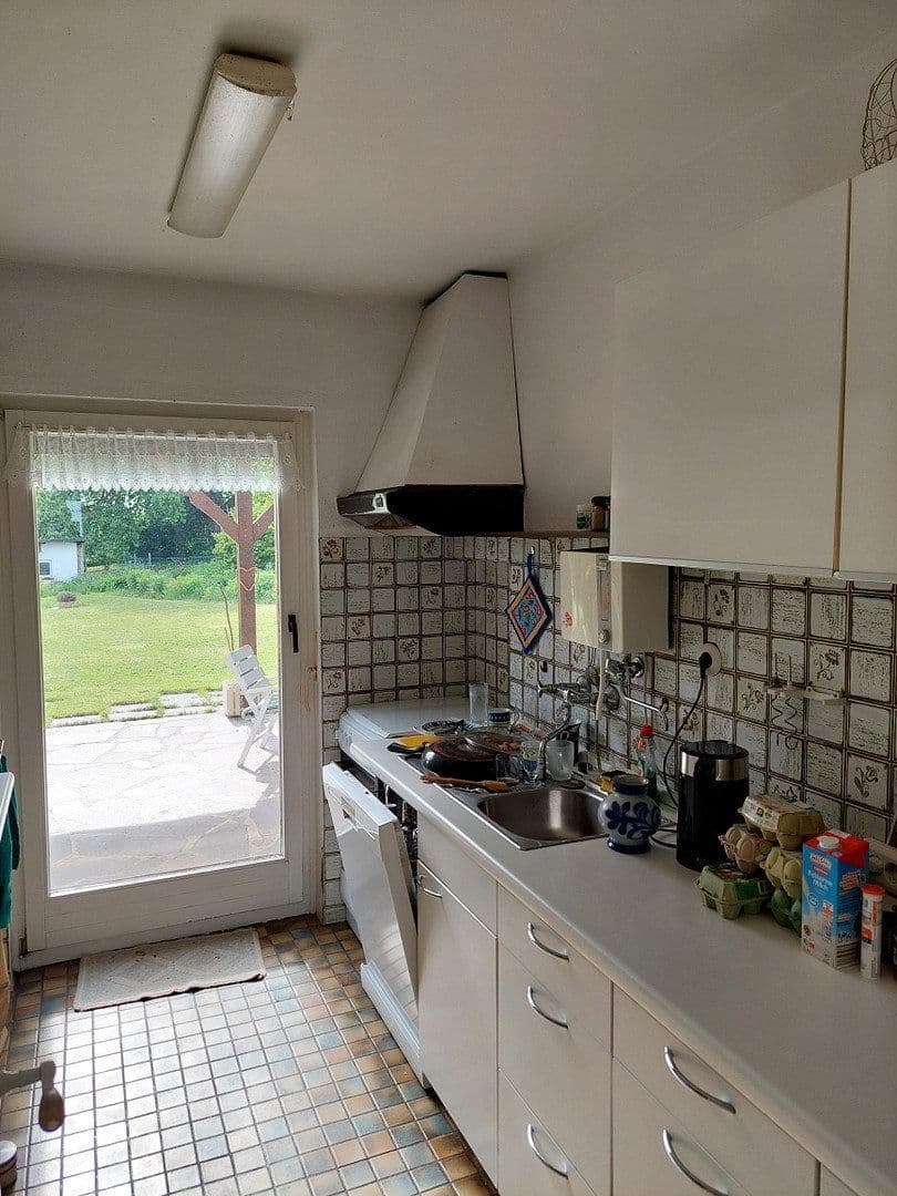 Predaj domu 180 m², pozemok 1.400 m², Marburg, Hesensko Predaj domu 180 m², pozemok 1.400 m², Marburg, Hesensko