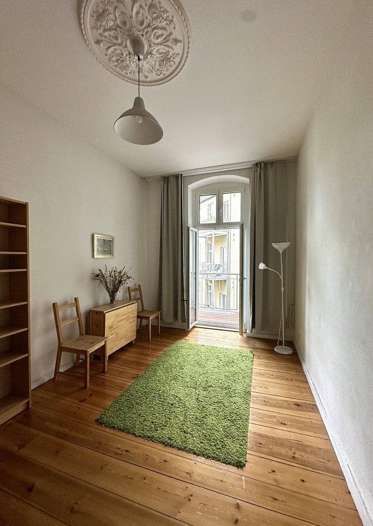 Prenájom bytu 3-izbový 110 m², Berlin, Berlín Prenájom bytu 3-izbový 110 m², Berlin, Berlín