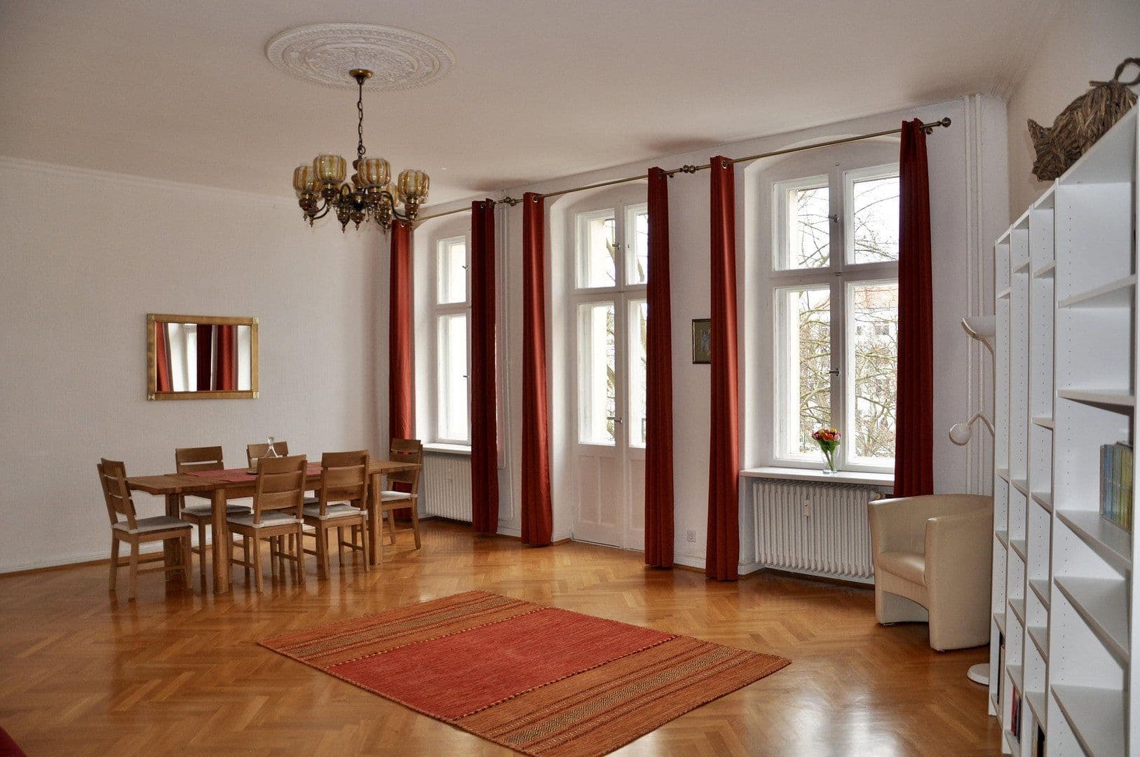 Prenájom bytu 3-izbový 110 m², Berlin, Berlín Prenájom bytu 3-izbový 110 m², Berlin, Berlín