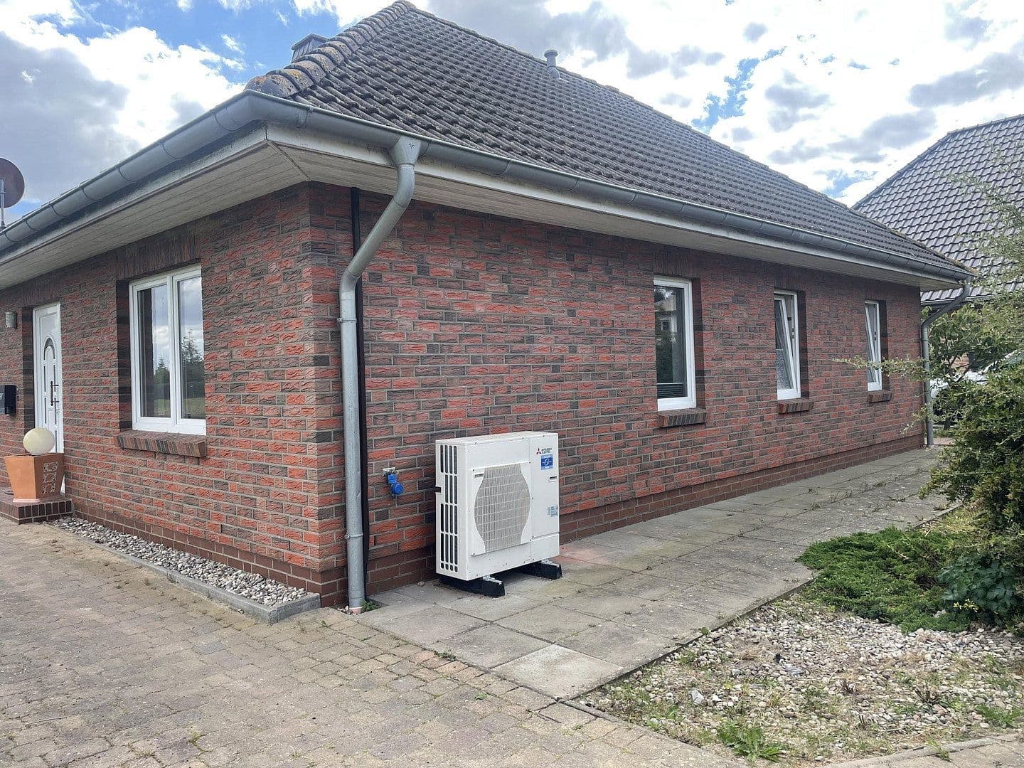 Predaj domu 98 m², pozemok 1.506 m², Elmenhorst, Meklenbursko-Predpomoransko Predaj domu 98 m², pozemok 1.506 m², Elmenhorst, Meklenbursko-Predpomoransko
