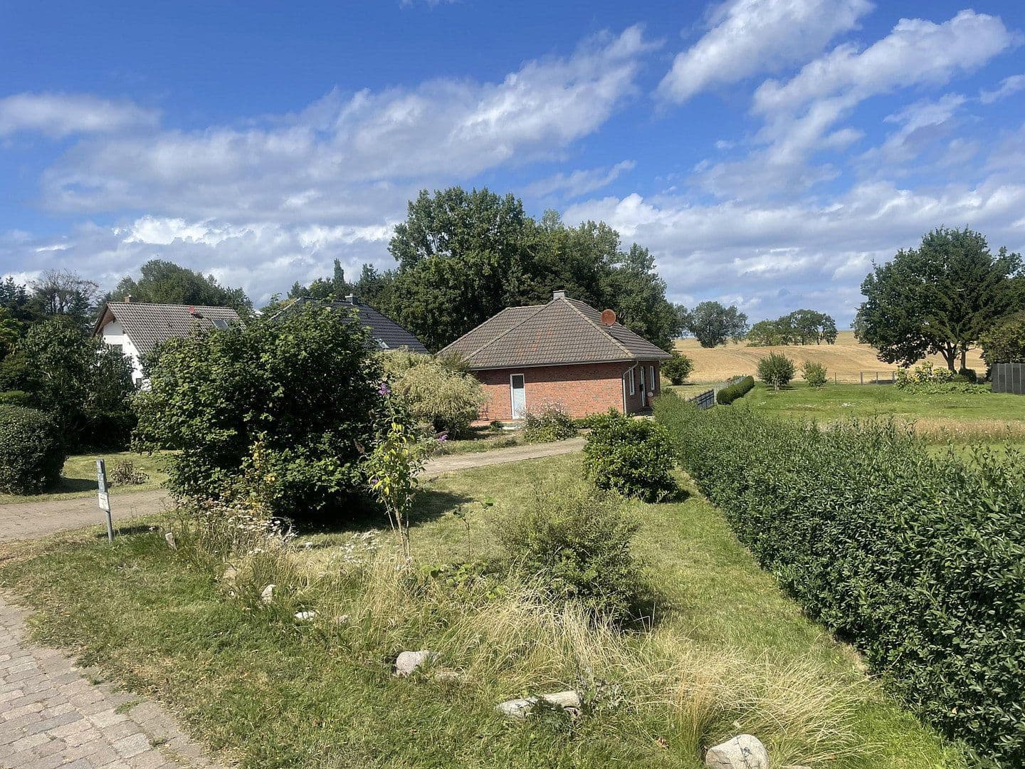 Predaj domu 98 m², pozemok 1.506 m², Elmenhorst, Meklenbursko-Predpomoransko Predaj domu 98 m², pozemok 1.506 m², Elmenhorst, Meklenbursko-Predpomoransko