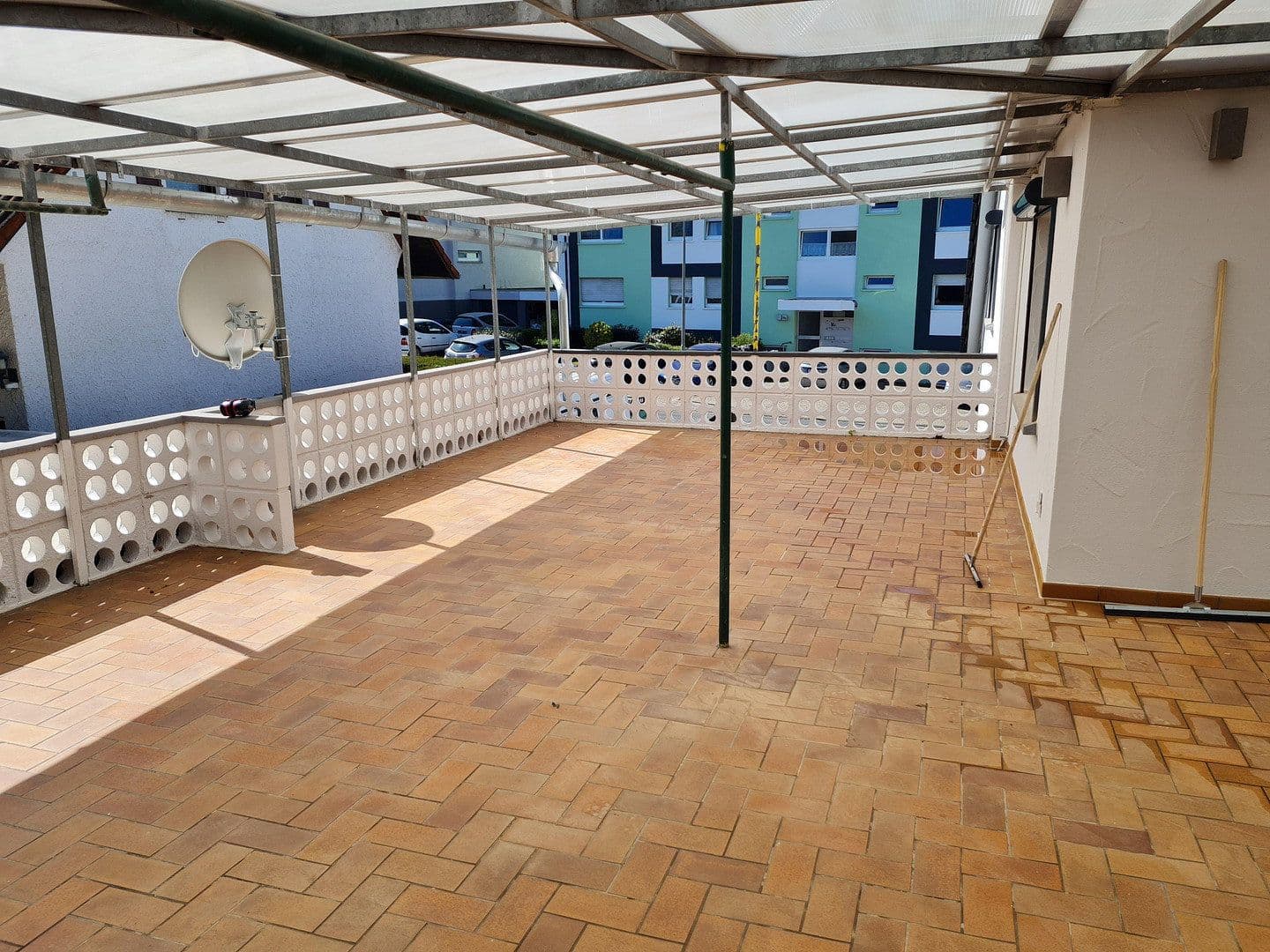 Prenájom domu 180 m², pozemok 500 m², Gelnhausen, Hesensko Prenájom domu 180 m², pozemok 500 m², Gelnhausen, Hesensko