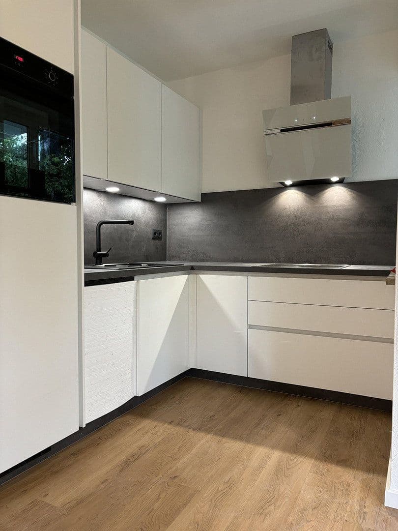 Prenájom bytu 2-izbový 52 m², Wolfratshauser Str. 243, München, Bavorsko Prenájom bytu 2-izbový 52 m², Wolfratshauser Str. 243, München, Bavorsko