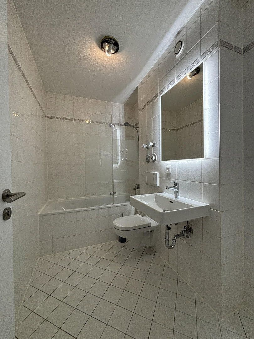 Prenájom bytu 2-izbový 52 m², Wolfratshauser Str. 243, München, Bavorsko Prenájom bytu 2-izbový 52 m², Wolfratshauser Str. 243, München, Bavorsko