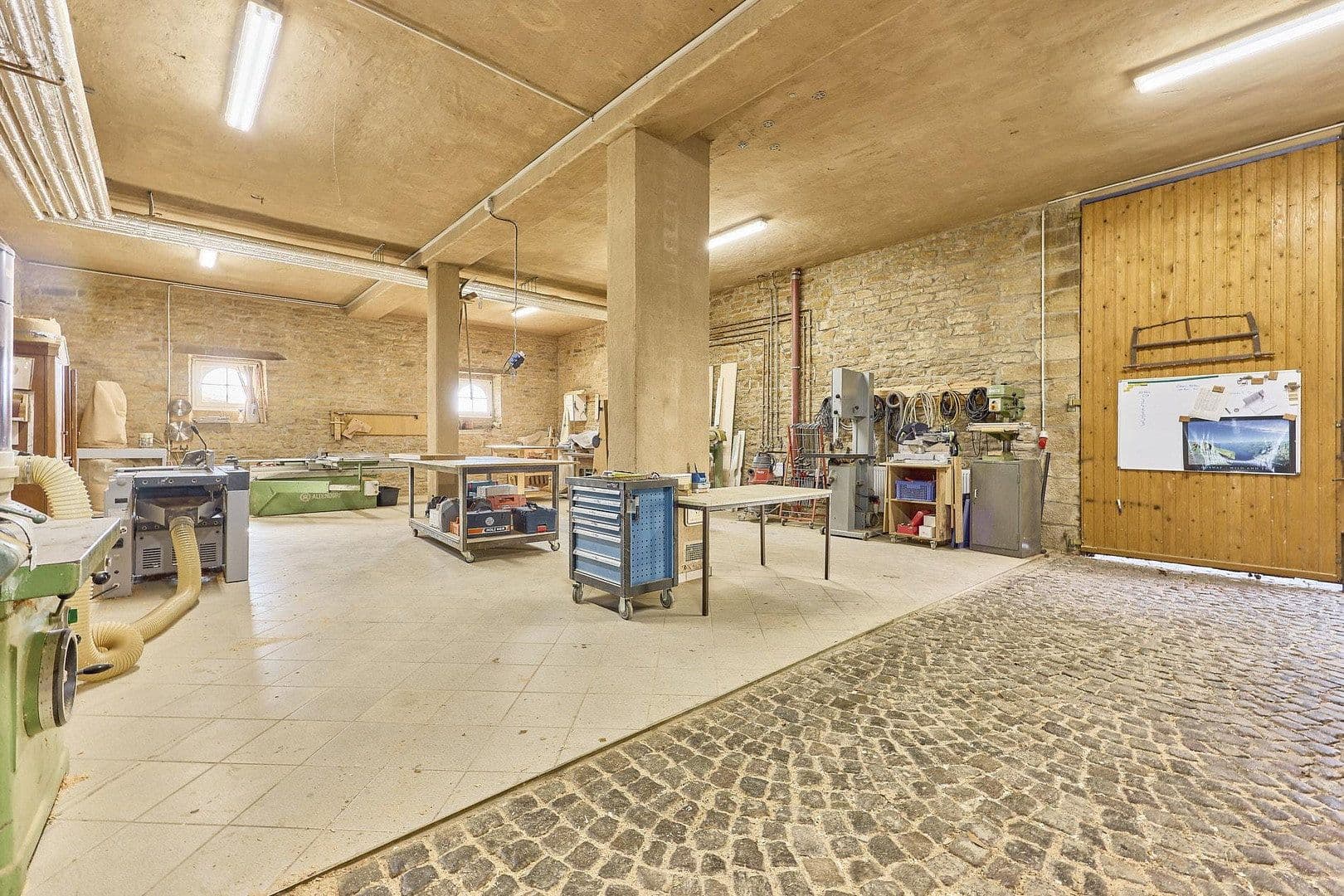Predaj pozemku 10.250 m², Meisenheim, Porýnie-Falcko Predaj pozemku 10.250 m², Meisenheim, Porýnie-Falcko