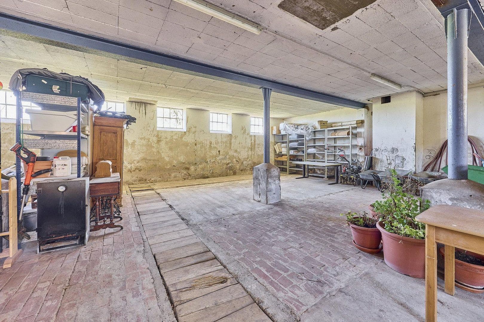 Predaj pozemku 10.250 m², Meisenheim, Porýnie-Falcko Predaj pozemku 10.250 m², Meisenheim, Porýnie-Falcko