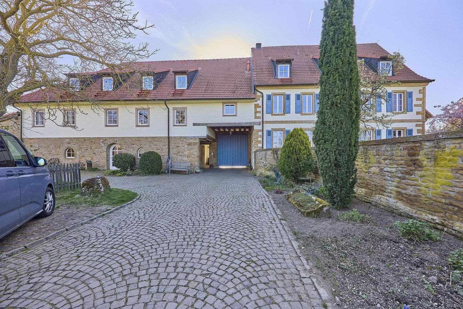 Predaj pozemku 10.250 m², Meisenheim, Porýnie-Falcko Predaj pozemku 10.250 m², Meisenheim, Porýnie-Falcko