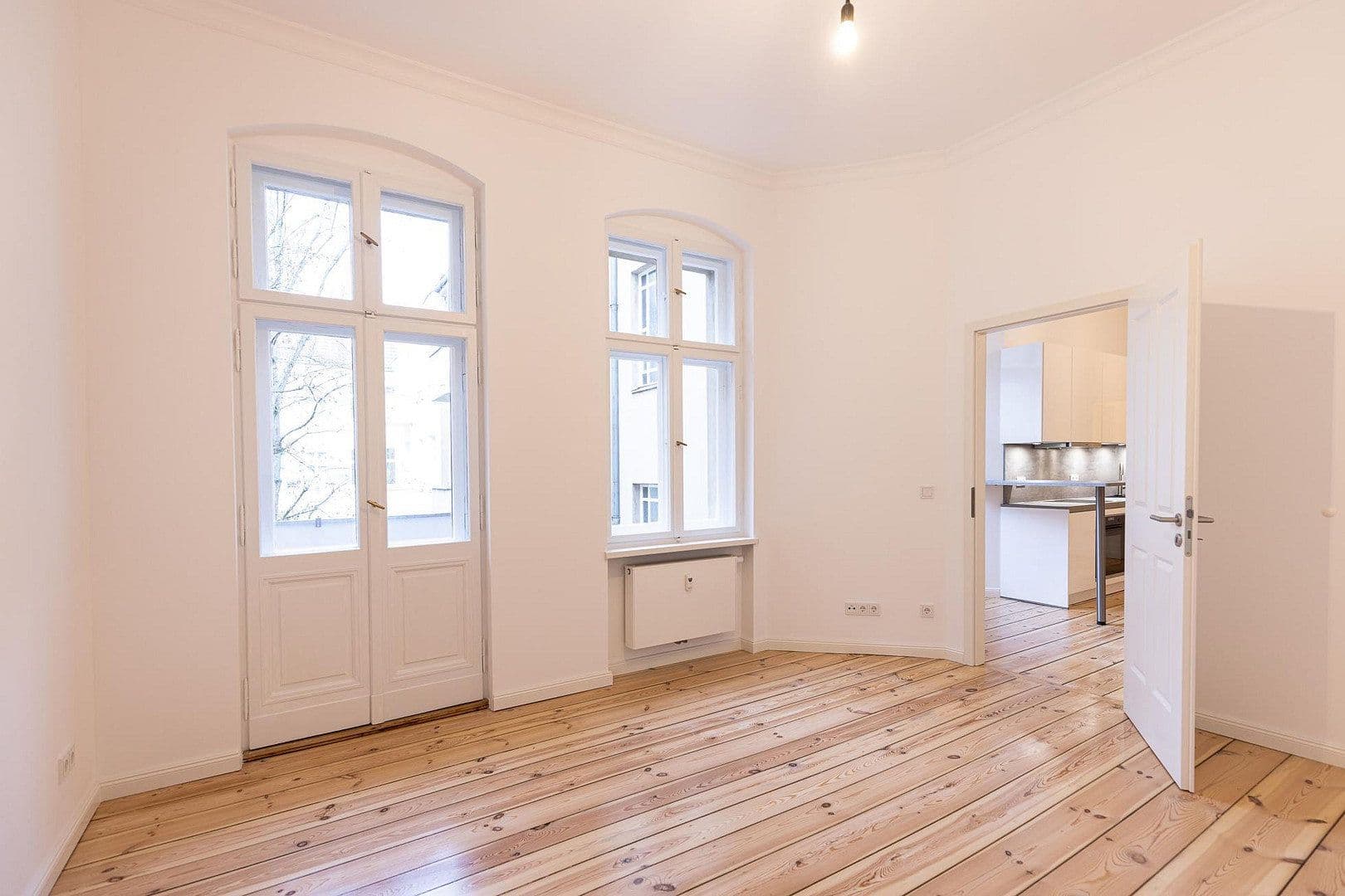 Prenájom bytu 3-izbový 64 m², Berlin, Berlín Prenájom bytu 3-izbový 64 m², Berlin, Berlín