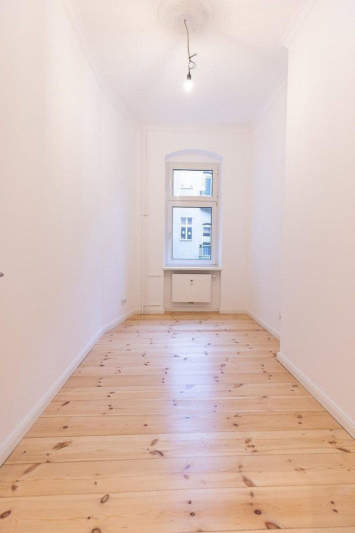 Prenájom bytu 3-izbový 64 m², Berlin, Berlín Prenájom bytu 3-izbový 64 m², Berlin, Berlín