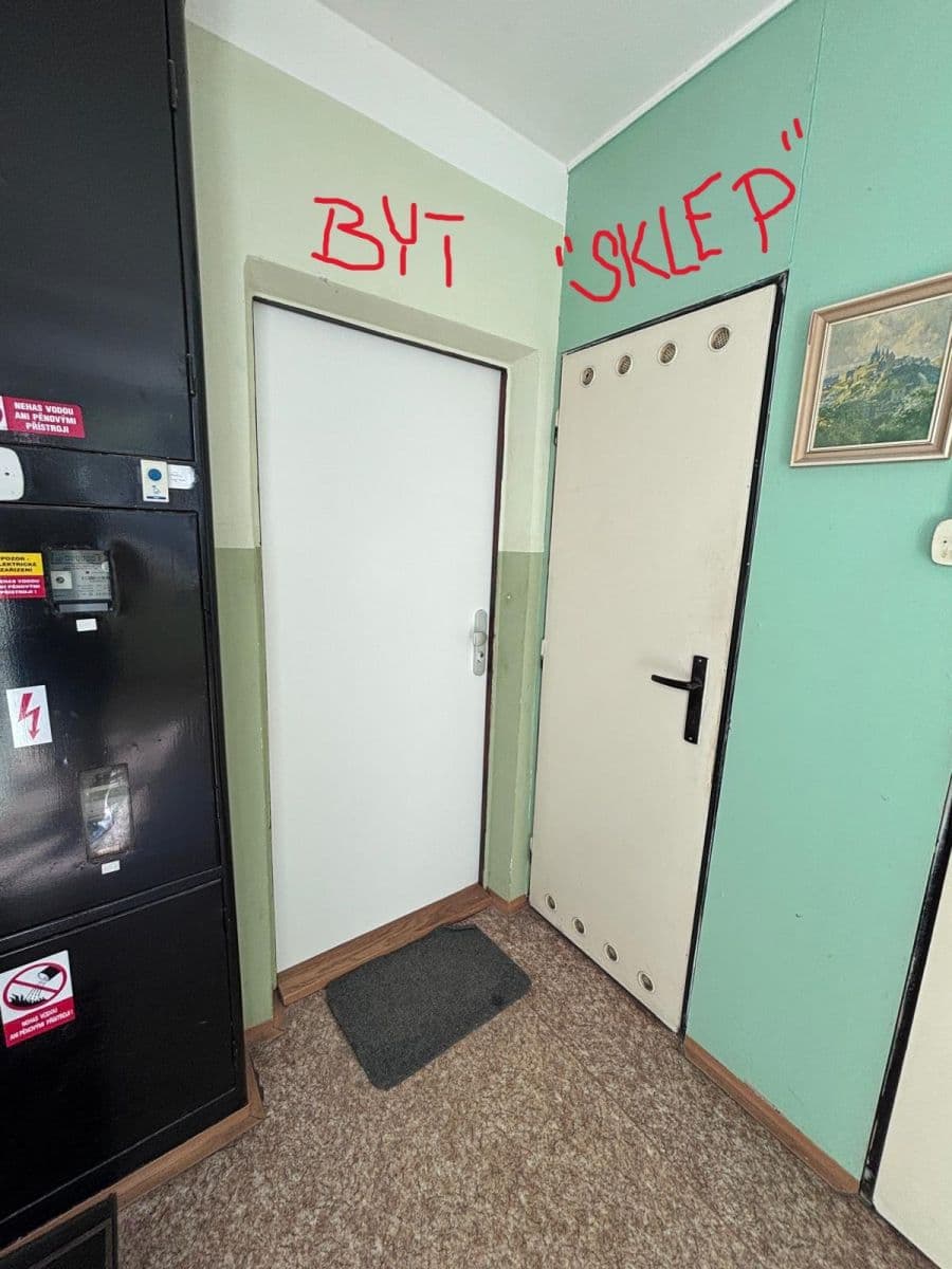 Prenájom bytu 2-izbový 46 m², Novodvorská, Praha, Praha Prenájom bytu 2-izbový 46 m², Novodvorská, Praha, Praha