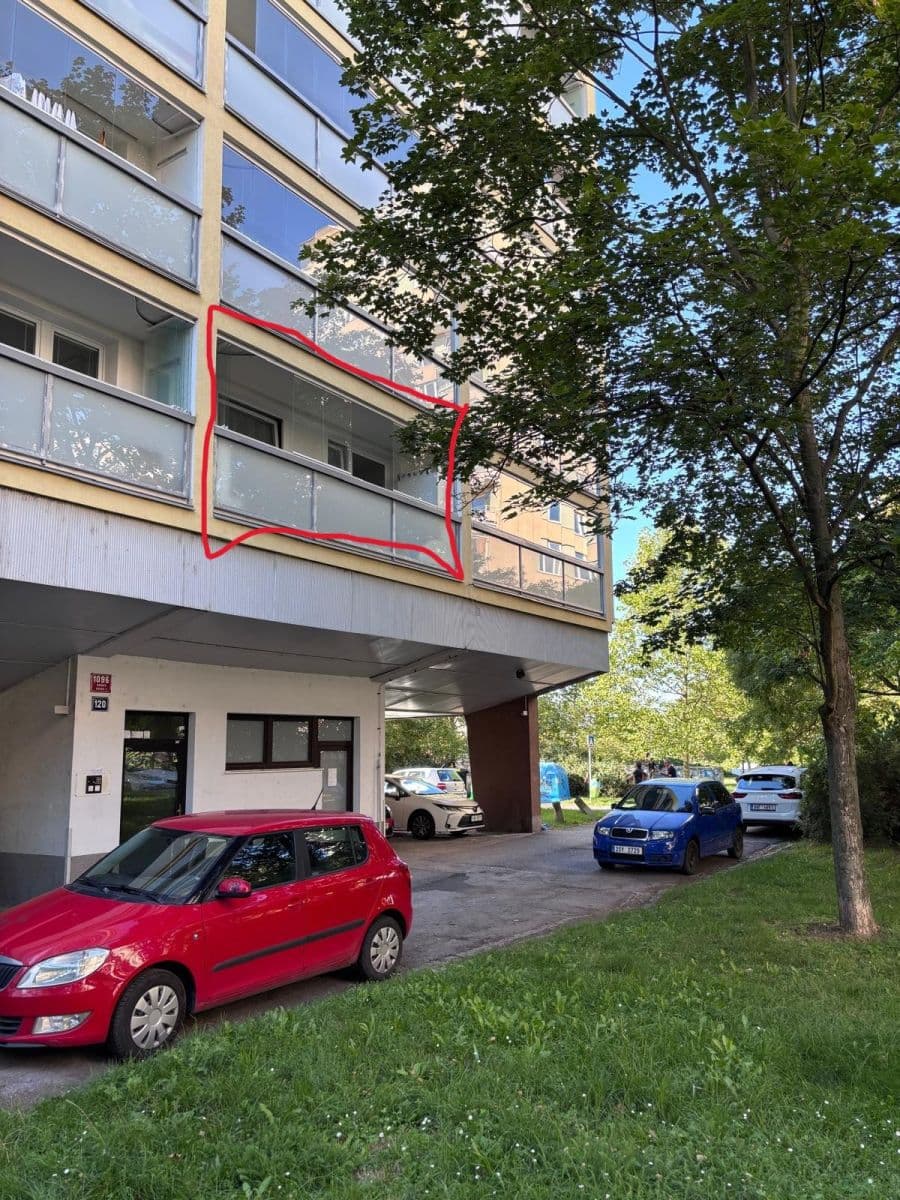 Prenájom bytu 2-izbový 46 m², Novodvorská, Praha, Praha Prenájom bytu 2-izbový 46 m², Novodvorská, Praha, Praha