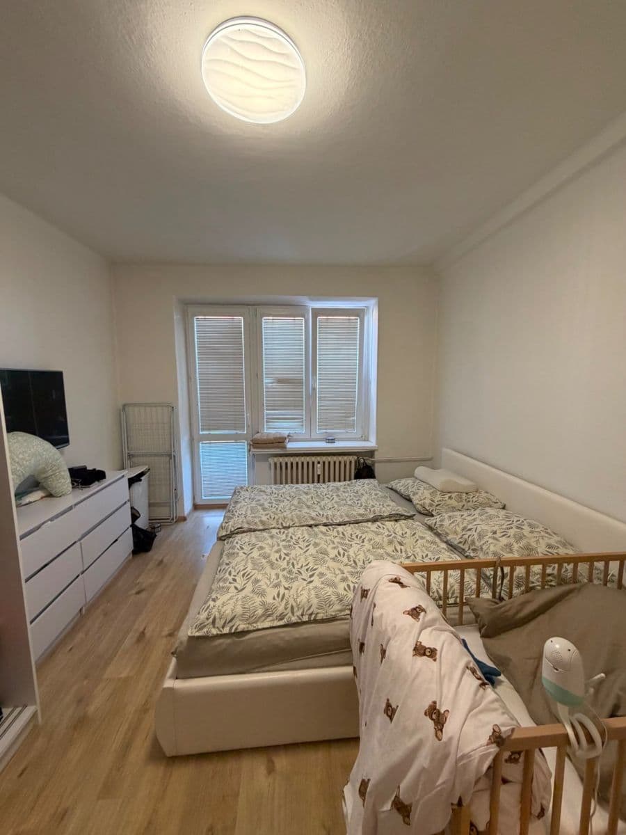 Prenájom bytu 2-izbový 57 m², Husova, Havířov, Moravskoslezský kraj Prenájom bytu 2-izbový 57 m², Husova, Havířov, Moravskoslezský kraj