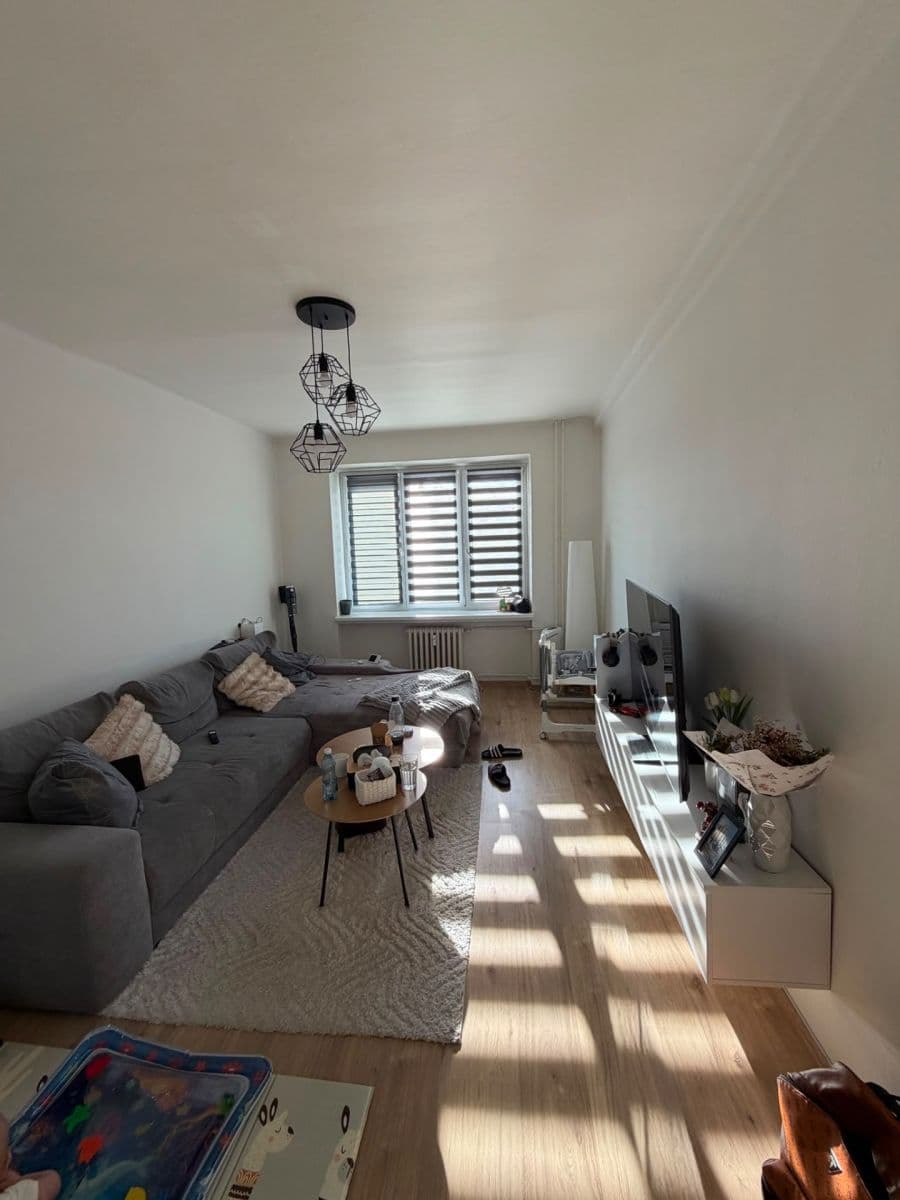 Prenájom bytu 2-izbový 57 m², Husova, Havířov, Moravskoslezský kraj Prenájom bytu 2-izbový 57 m², Husova, Havířov, Moravskoslezský kraj