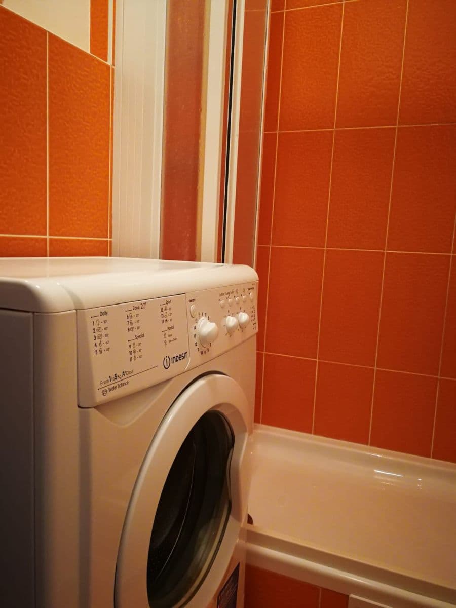 Prenájom bytu 1-izbový 25 m², Nad Lesním divadlem, Praha, Praha Prenájom bytu 1-izbový 25 m², Nad Lesním divadlem, Praha, Praha