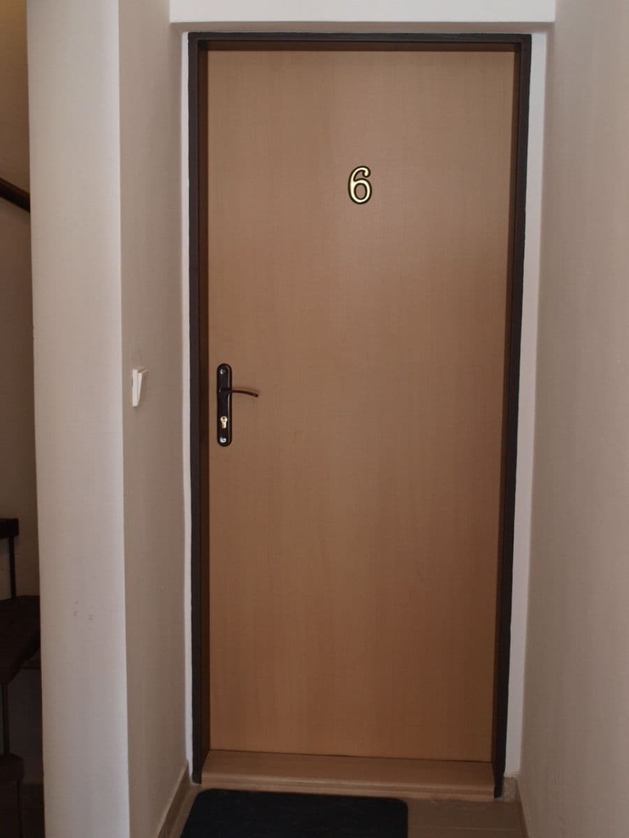 Prenájom bytu 1-izbový 25 m², Ořechová, Rebešovice, Jihomoravský kraj Prenájom bytu 1-izbový 25 m², Ořechová, Rebešovice, Jihomoravský kraj