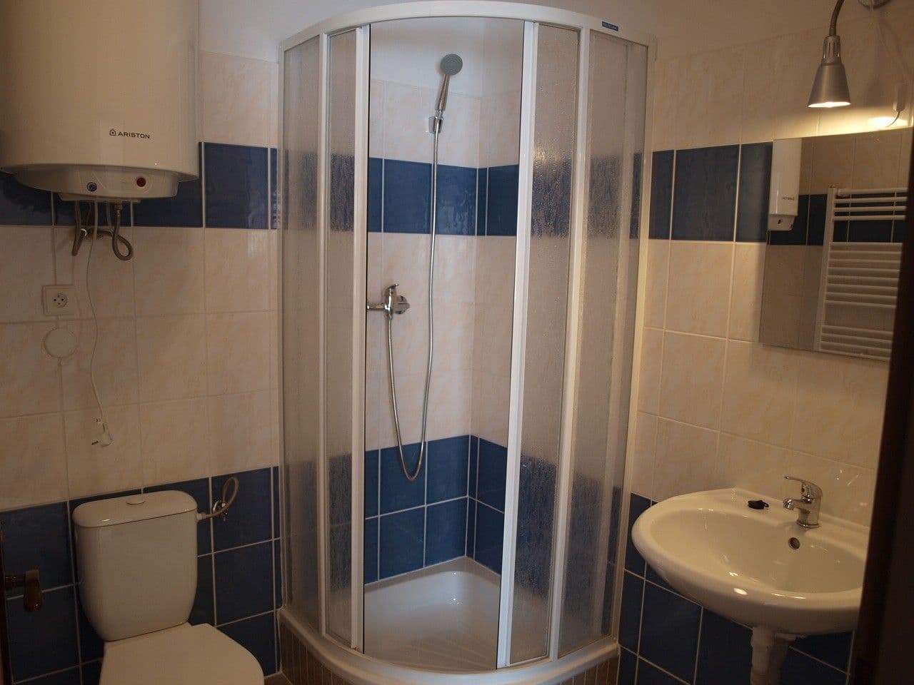 Prenájom bytu 1-izbový 25 m², Ořechová, Rebešovice, Jihomoravský kraj Prenájom bytu 1-izbový 25 m², Ořechová, Rebešovice, Jihomoravský kraj
