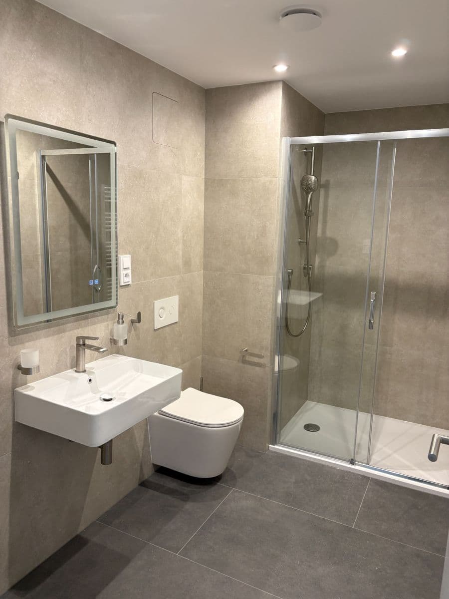 Prenájom bytu 2-izbový 52 m², U Engerthu, Kladno, Středočeský kraj Prenájom bytu 2-izbový 52 m², U Engerthu, Kladno, Středočeský kraj
