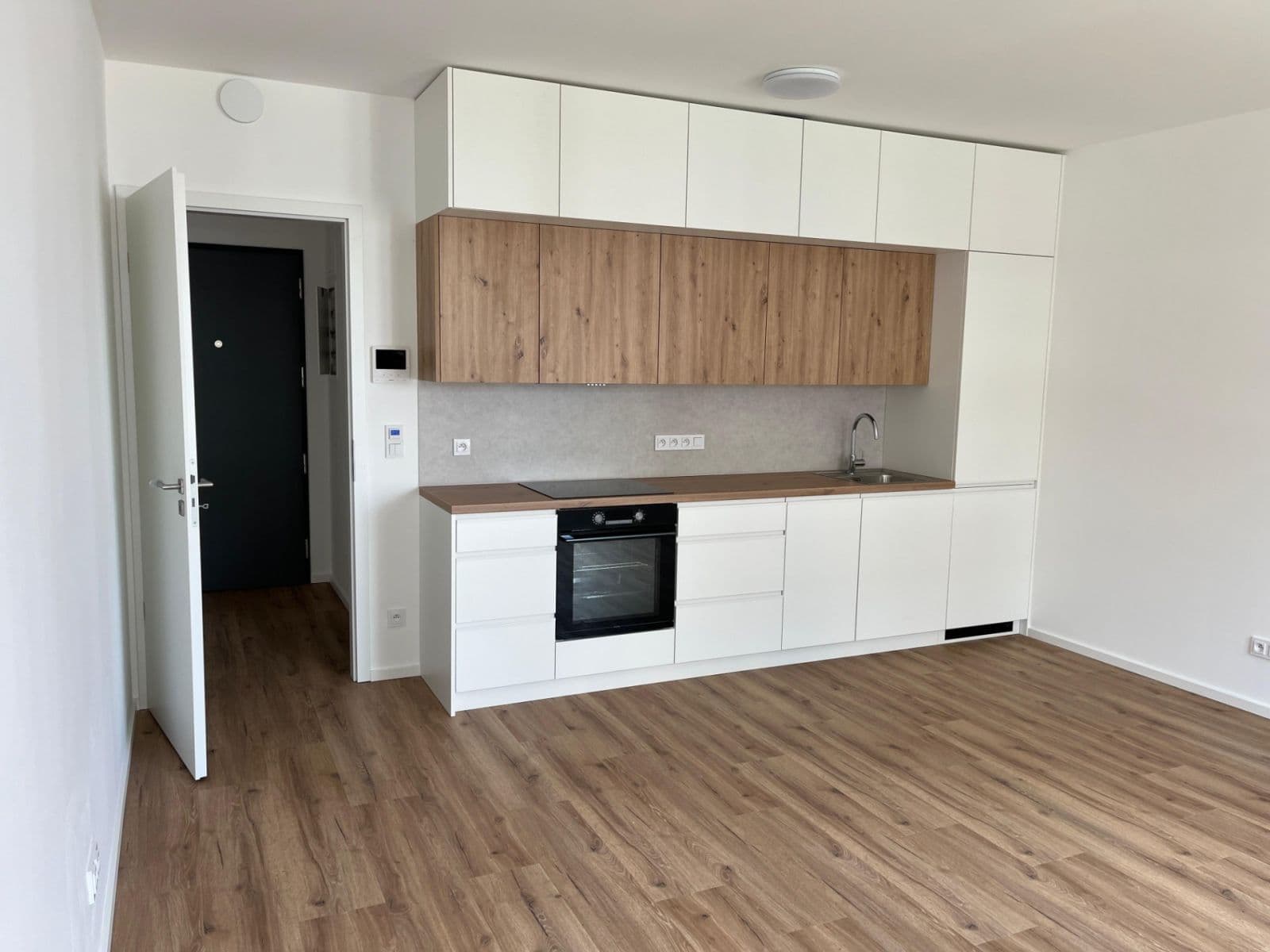 Prenájom bytu 2-izbový 52 m², U Engerthu, Kladno, Středočeský kraj Prenájom bytu 2-izbový 52 m², U Engerthu, Kladno, Středočeský kraj