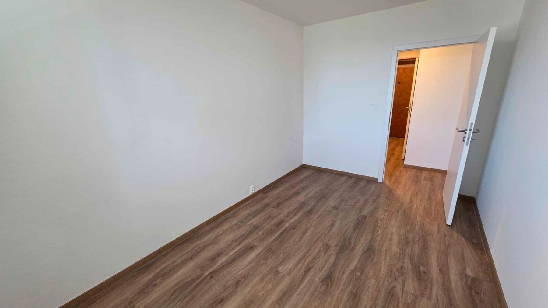 Prenájom bytu 2-izbový 46 m², V Hůrkách, Praha, Praha Prenájom bytu 2-izbový 46 m², V Hůrkách, Praha, Praha
