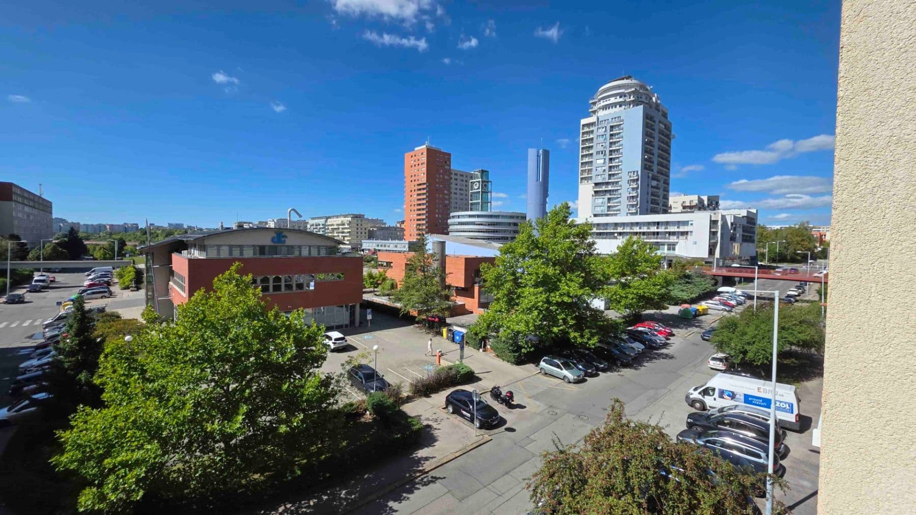 Prenájom bytu 2-izbový 46 m², V Hůrkách, Praha, Praha Prenájom bytu 2-izbový 46 m², V Hůrkách, Praha, Praha
