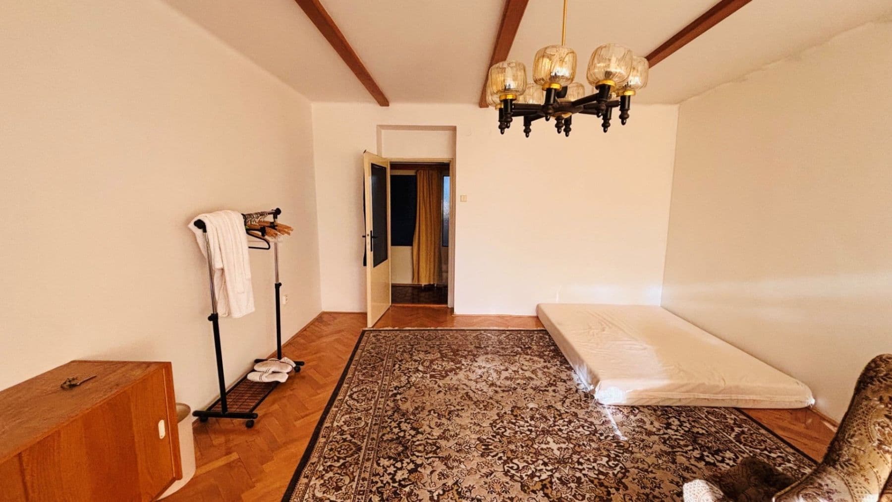 Prenájom bytu 3-izbový 60 m², Kolodějská, Praha, Praha Prenájom bytu 3-izbový 60 m², Kolodějská, Praha, Praha
