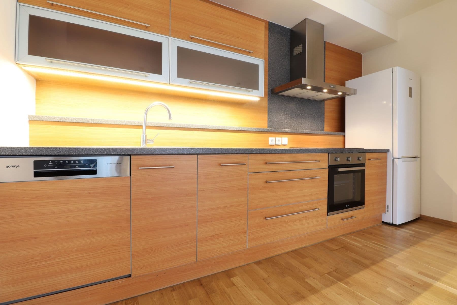 Prenájom bytu 2-izbový 56 m², Vršovická, Praha, Praha Prenájom bytu 2-izbový 56 m², Vršovická, Praha, Praha
