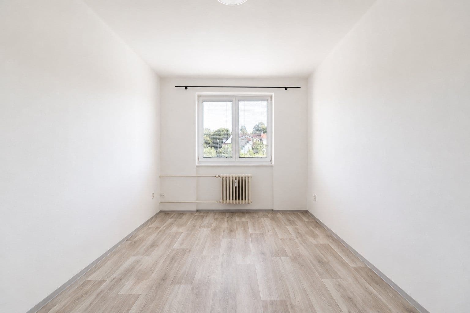 Prenájom bytu 2-izbový 59 m², Jeseniova, Praha, Praha Prenájom bytu 2-izbový 59 m², Jeseniova, Praha, Praha