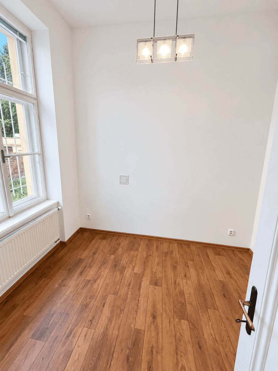 Prenájom bytu 4-izbový 131 m², třída Kpt. Jaroše, Brno, Jihomoravský kraj Prenájom bytu 4-izbový 131 m², třída Kpt. Jaroše, Brno, Jihomoravský kraj