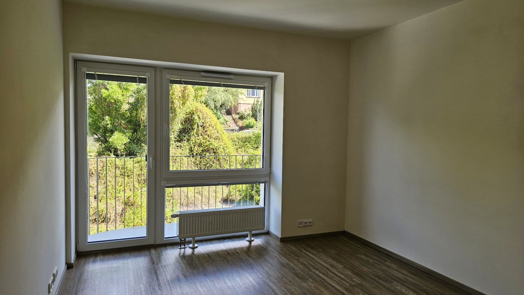 Prenájom bytu 1-izbový 30 m², Sinkulova, Praha, Praha Prenájom bytu 1-izbový 30 m², Sinkulova, Praha, Praha