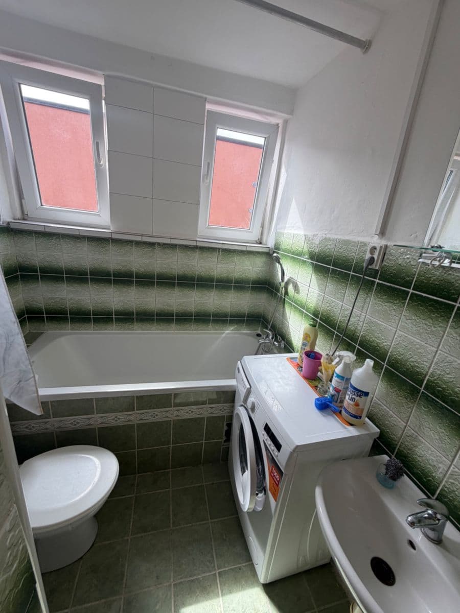 Prenájom bytu 2-izbový 68 m², Hejtmanská, Praha, Praha Prenájom bytu 2-izbový 68 m², Hejtmanská, Praha, Praha