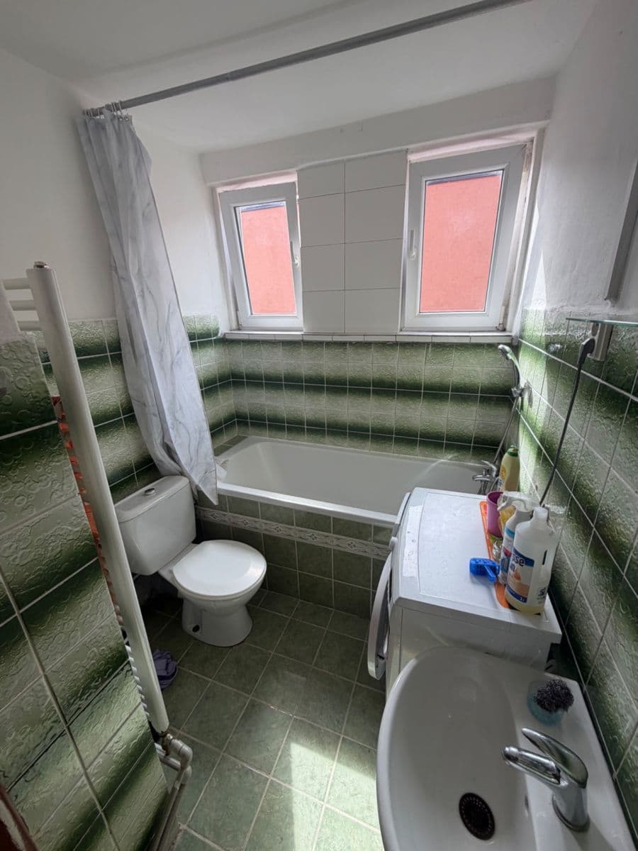 Prenájom bytu 2-izbový 68 m², Hejtmanská, Praha, Praha Prenájom bytu 2-izbový 68 m², Hejtmanská, Praha, Praha