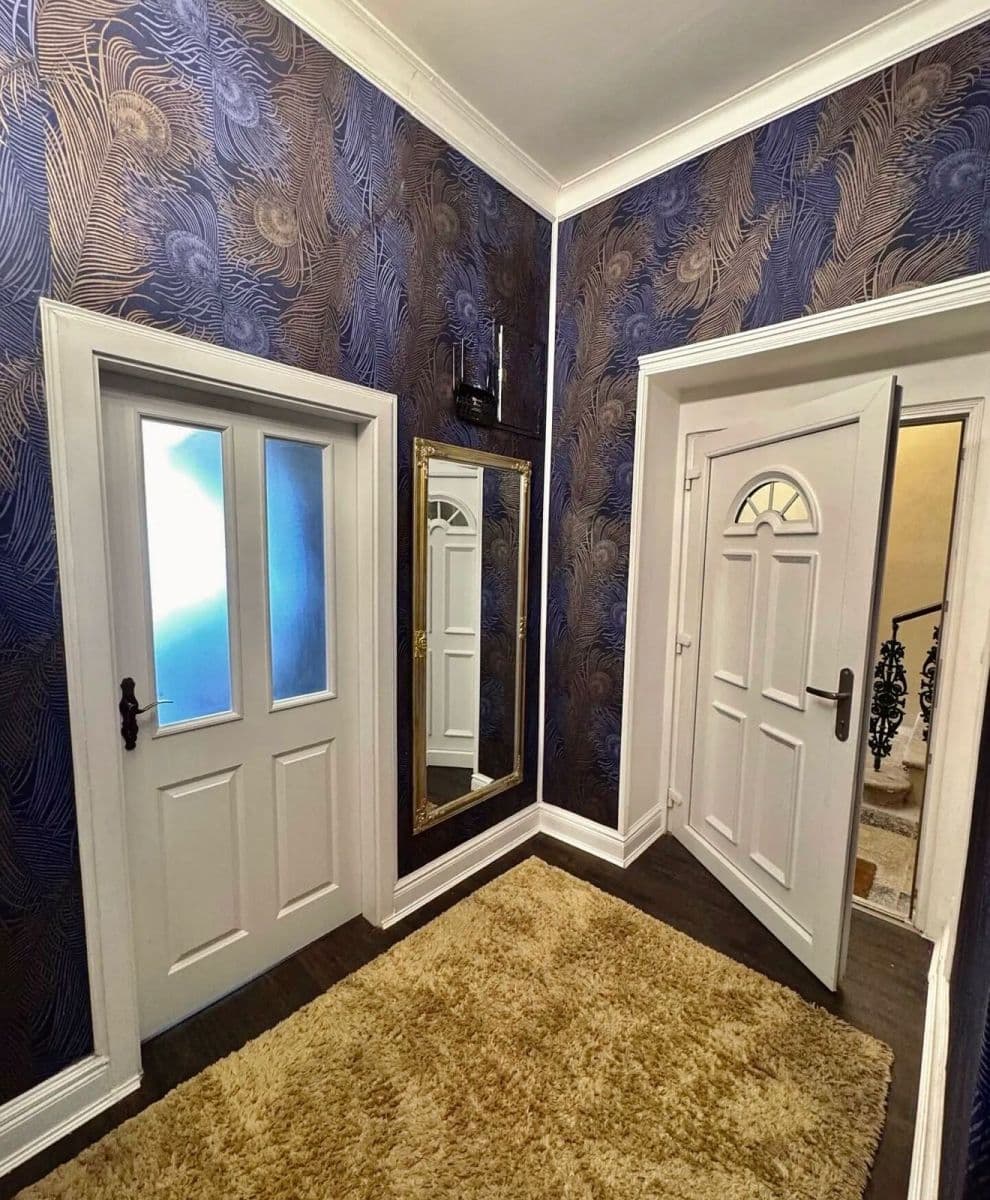 Predaj bytu 2-izbový 48 m², Pod Jelením skokem, Karlovy Vary, Karlovarský kraj Predaj bytu 2-izbový 48 m², Pod Jelením skokem, Karlovy Vary, Karlovarský kraj