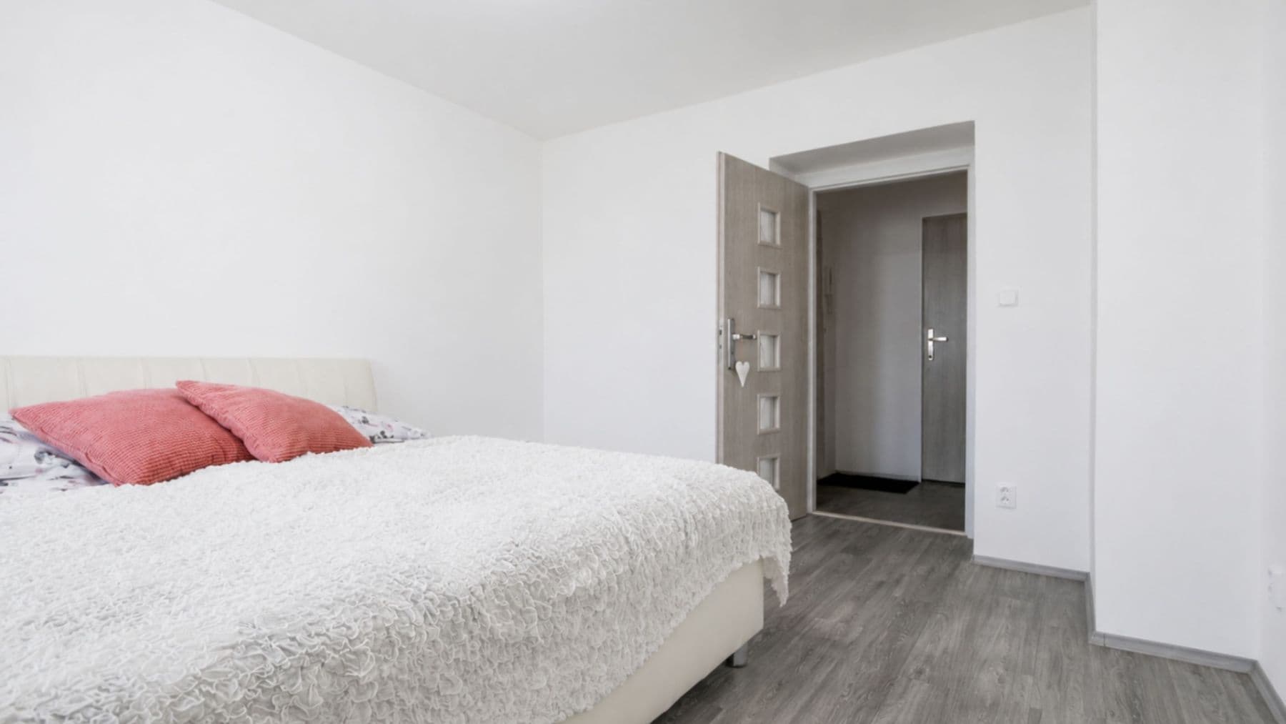 Prenájom bytu 2-izbový 60 m², Prokopova, Rakovník, Středočeský kraj Prenájom bytu 2-izbový 60 m², Prokopova, Rakovník, Středočeský kraj