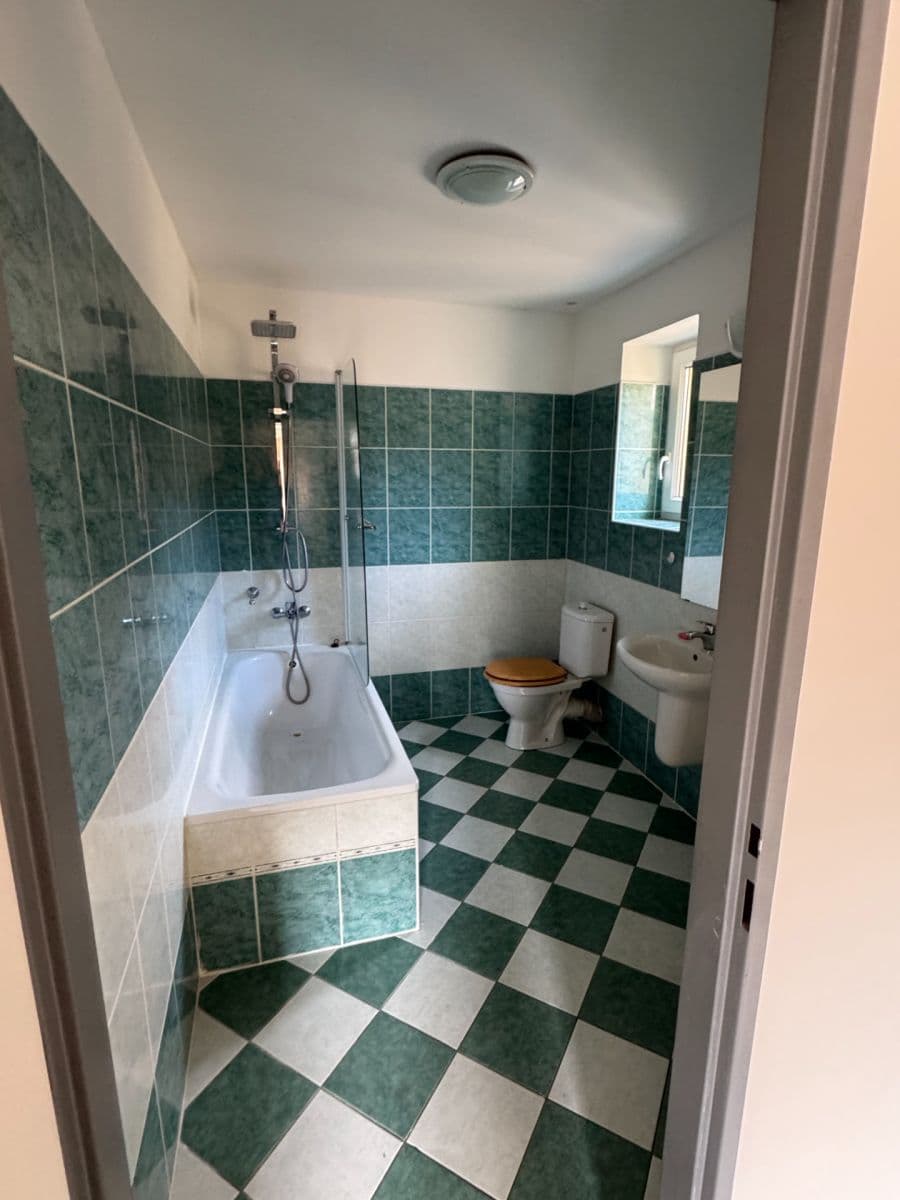 Prenájom bytu 1-izbový 46 m², Fügnerova, Děčín, Ústecký kraj Prenájom bytu 1-izbový 46 m², Fügnerova, Děčín, Ústecký kraj