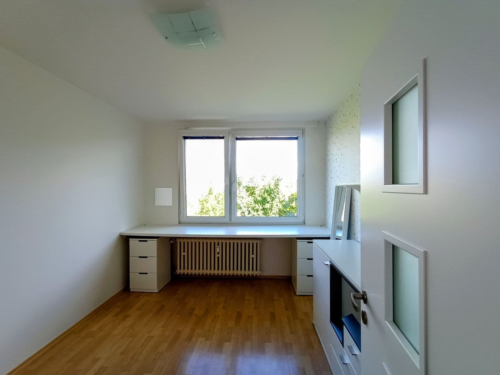 Prenájom bytu 3-izbový 76 m², Pod Strání, Praha, Praha Prenájom bytu 3-izbový 76 m², Pod Strání, Praha, Praha