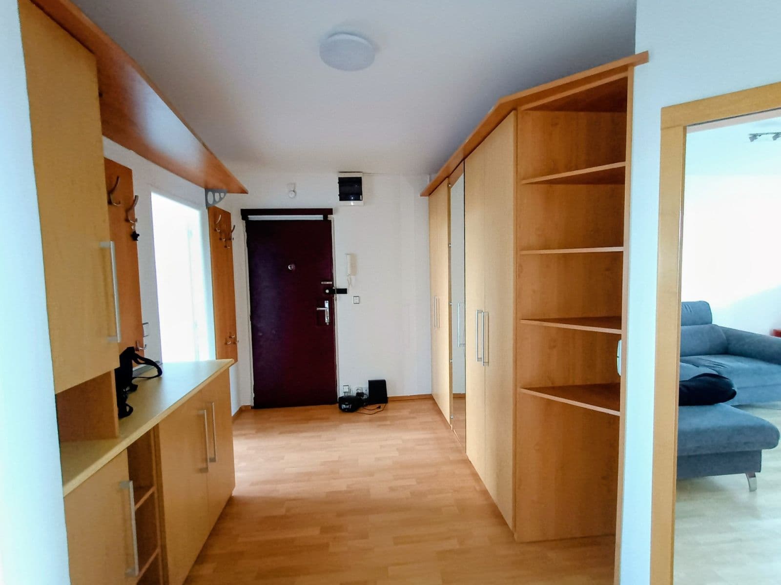 Prenájom bytu 3-izbový 76 m², Pod Strání, Praha, Praha Prenájom bytu 3-izbový 76 m², Pod Strání, Praha, Praha