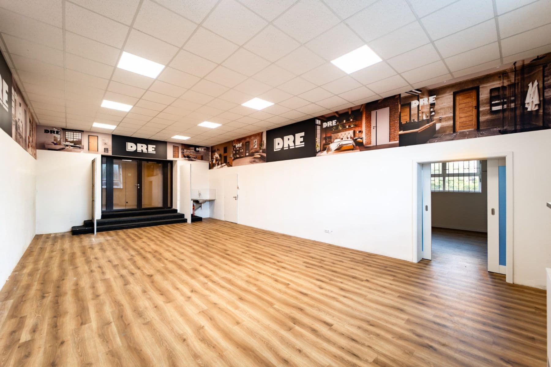 Prenájom nebytového priestoru 105 m², Těšínská, Orlová, Moravskoslezský kraj Prenájom nebytového priestoru 105 m², Těšínská, Orlová, Moravskoslezský kraj