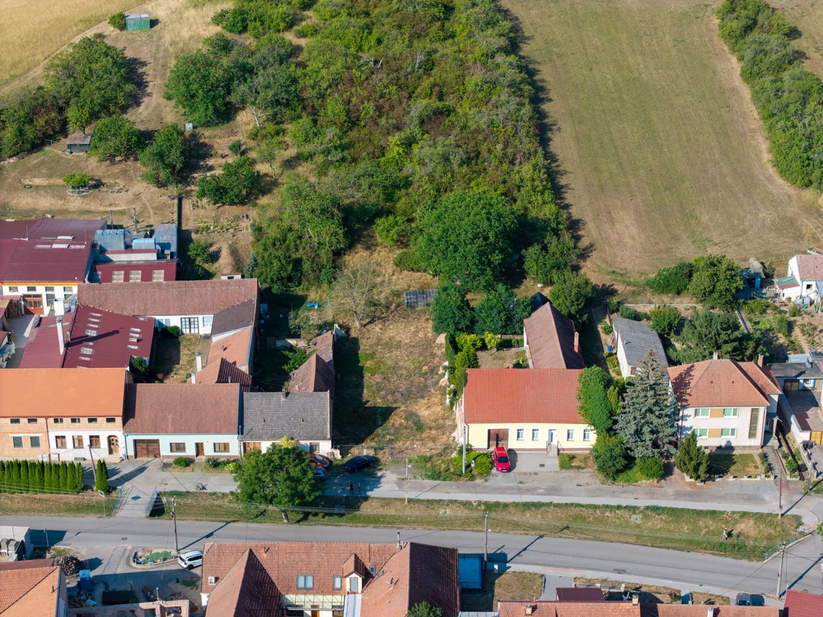 Predaj pozemku 3.400 m², Mělčany, Jihomoravský kraj Predaj pozemku 3.400 m², Mělčany, Jihomoravský kraj